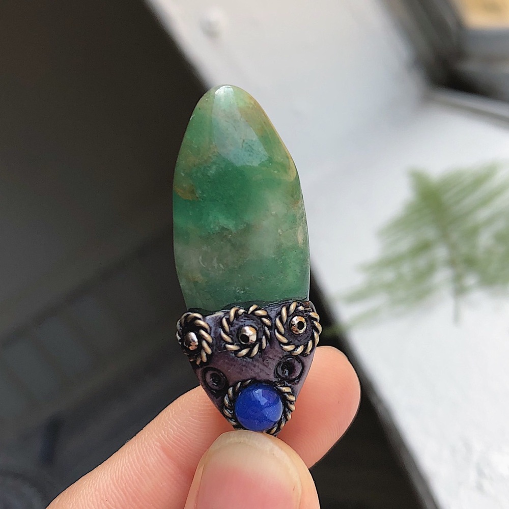 ☽Gypsy Aventurine Crystal Pendant Necklace☾ - Picture 4 of 5